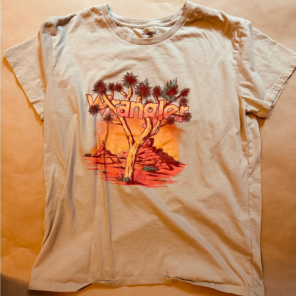Wrangler Cream Graphic Tee